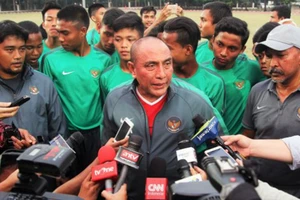 Khi chủ tịch LĐBĐ là… người nhà nước