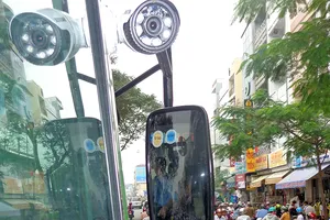 Sẽ buộc 340 ngàn ô tô lắp camera?