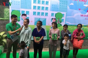 Phiên chợ 0 đồng dành cho hàng trăm bệnh nhân nghèo