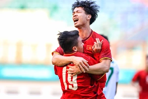 Việt Nam - Pakistan (3-0): Bỏ lỡ nhiều cơ hội quá!