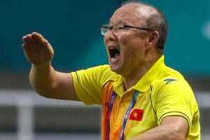 HLV Park Hang-seo ‘bật mí’ sau trận thua Hàn Quốc