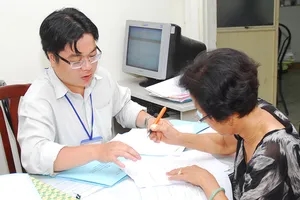 TP.HCM: Sẽ giải quyết hàng ngàn hồ sơ cấp giấy đang ách