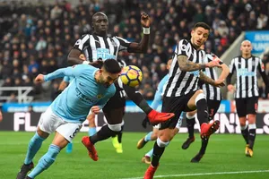 Premier League: Nghi ngờ vào ‘vua’