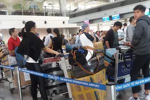 Đi máy bay lạc hành lý, níu ai lấy lại?