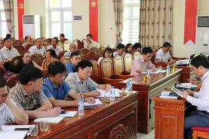 Căng thẳng đối thoại vụ đóng đường xây bệnh viện