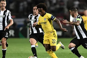 Những ‘ông lớn’ lọt sàng xuống nia ở Europa League