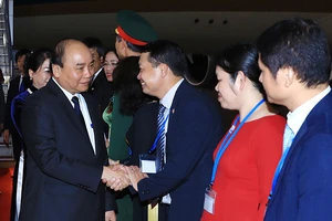 Thủ tướng đến Tokyo dự hội nghị Mekong-Nhật Bản