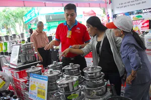 Giảm giá 1 cây kem cũng phải có… hồ sơ!