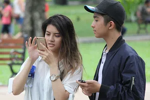 Đổi đầu số điện thoại, coi chừng mất thông tin