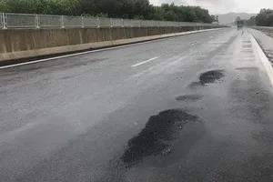 Cao tốc Đà Nẵng-Quảng Ngãi sụt lún: Lộ diện 2 nhà thầu