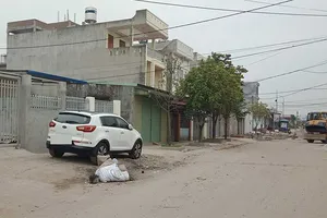 Sẽ tháo dỡ hàng trăm căn nhà xâu xé đất quốc phòng