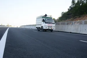 Cho thu phí trở lại cao tốc 34.500 tỉ đồng