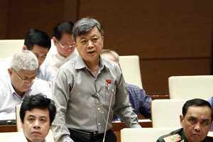 Công trình sai phép đang thách thức dư luận