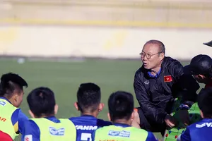 Đội tuyển VN sang Lào dự AFF Cup 2018: Chân cứng đá mềm!