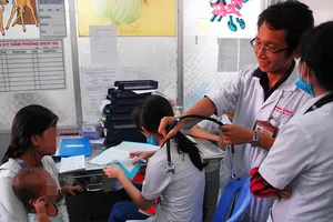 Tranh cãi quy định đào tạo bác sĩ 9 năm