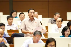 Quốc hội tranh luận về số lượng tướng công an