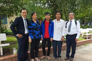 Làm oan nhưng không nhận đơn yêu cầu bồi thường