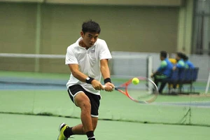 Lý Hoàng Nam và Linh Giang nhẹ nhàng đưa Bình Dương vô địch