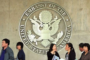 Mỹ bỏ ưu đãi thị thực với nhiều nhà nghiên cứu Trung Quốc