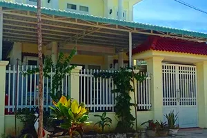 Bị hàng xóm xây nhà nhầm trên đất của mình