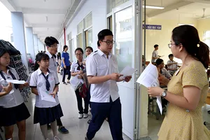 Có phương án thi THPT, thầy trò vẫn băn khoăn