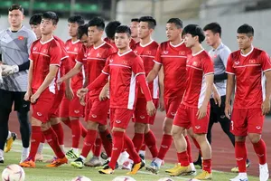 ‘Lứa cầu thủ vừa giỏi vừa ngoan…’