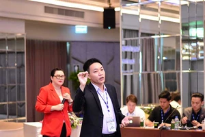 Thủ lĩnh Edu2Review: Đi xa để trở về