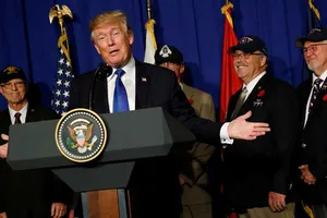 Việt Nam lợi gì khi tổ chức thượng đỉnh Trump-Kim?