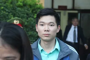 Bất ngờ ở phiên xử bác sĩ Hoàng Công Lương