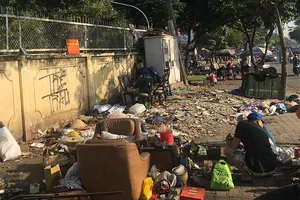 Cuối năm dọn nhà, biết vứt rác ‘khủng’ ở đâu?