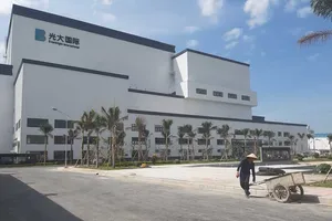 Chặn xe rác để đòi nợ tổng thầu