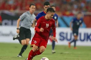 Quang Hải vào tốp 5 cầu thủ cần ra nước ngoài thi đấu