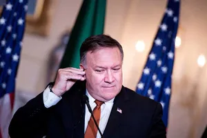 Mỹ cố kéo Trung Âu khỏi Nga, Trung Quốc