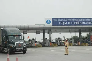 CSGT tiếp tục cao điểm kiểm tra ma túy với tài xế