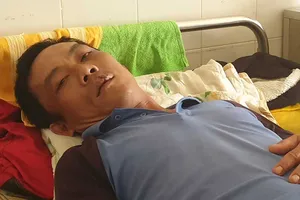 Chủ đầu tư dự án điện mặt trời bắt trói dân