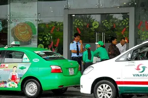 Đề xuất quản xe công nghệ như taxi truyền thống
