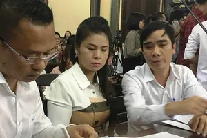 Bất ngờ tại phiên xử vụ vợ chồng Trung Nguyên