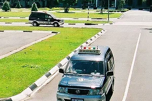 Chuyên gia góp ý về siết cấp lại bằng lái