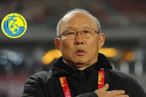 Thầy Park cùng học trò tham dự gala và trở về trong đêm