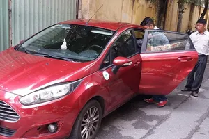 Bộ GTVT đề xuất xe công nghệ là taxi