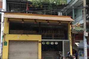 Rắc rối vụ tranh chấp cho thuê mặt bằng miếu Bà