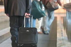 Thanh tra Chính phủ cử nhiều cán bộ sắp hưu đi nước ngoài