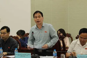 Việc giám định tử thi nên giao một đầu mối