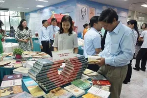 Trưng bày, giới thiệu 923 cuốn sách về Chủ tịch Hồ Chí Minh