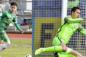 Thầy Park đi tìm quân ở nước ngoài