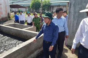 Vụ sông ‘đen’ ở Hậu Giang: Buộc tạm ngưng nhà máy đường