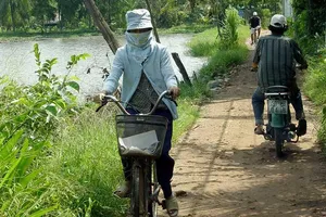 Chủ tịch TP.HCM lo các dự án đang chững lại