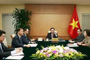 Phó thủ tướng Vương Đình Huệ điện đàm Bộ trưởng Tài chính Mỹ 