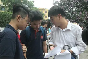 10 ngày chạy sô thi 3 trường chuyên