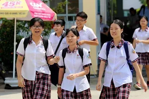Ngày thứ hai tuyển sinh lớp 10: Các đề thi vừa sức học sinh